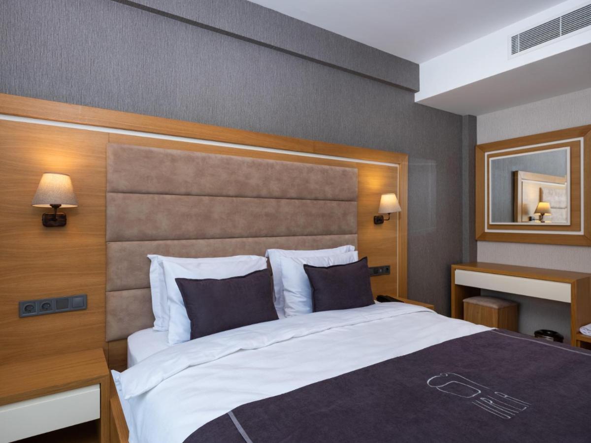 Ma-Si Urla Hotel Ngoại thất bức ảnh