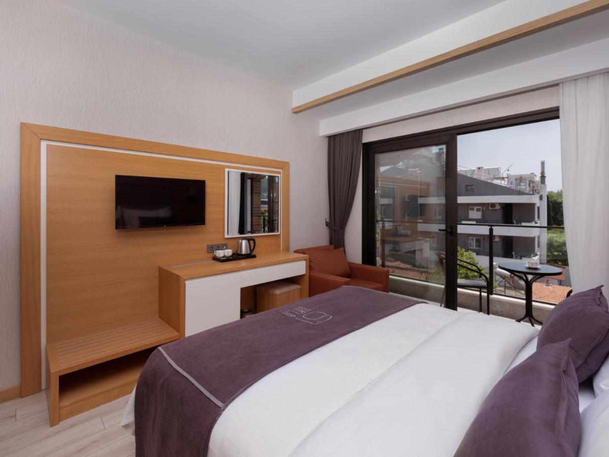Ma-Si Urla Hotel Ngoại thất bức ảnh