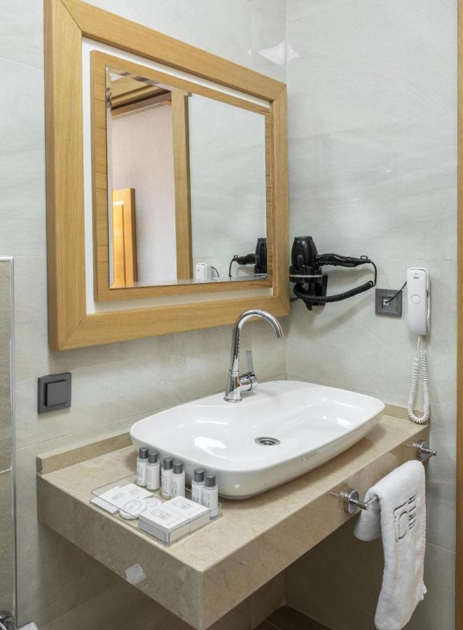 Ma-Si Urla Hotel Ngoại thất bức ảnh
