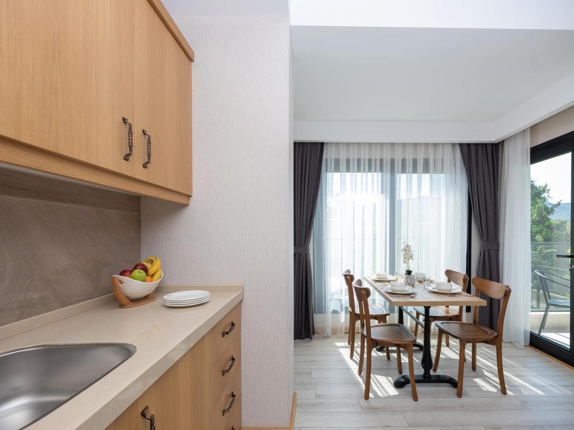 Ma-Si Urla Hotel Ngoại thất bức ảnh