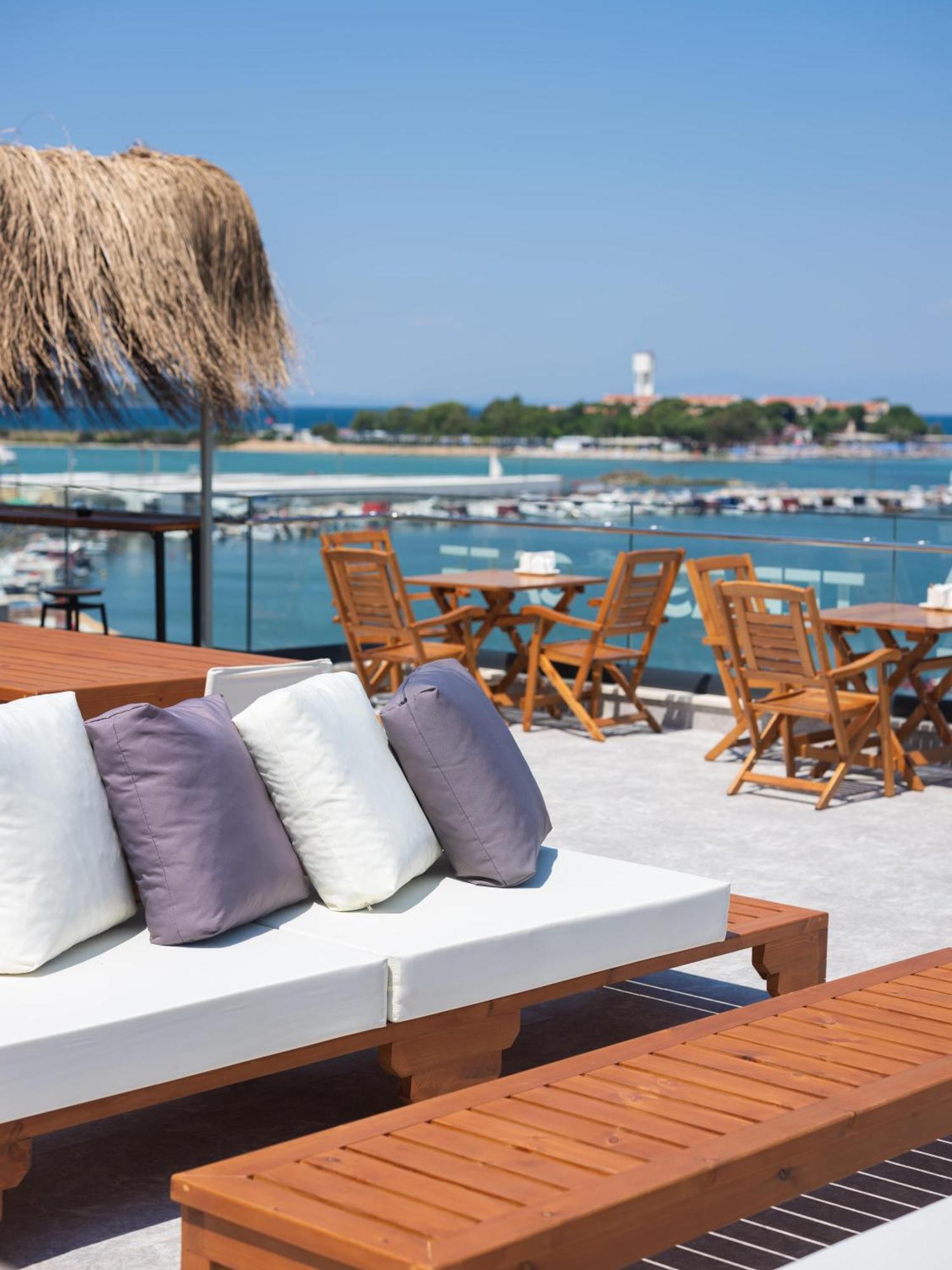 Ma-Si Urla Hotel Ngoại thất bức ảnh